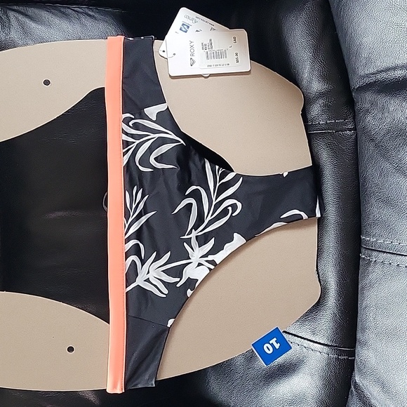 Roxy Bikini bottoms - Picture 1 of 3